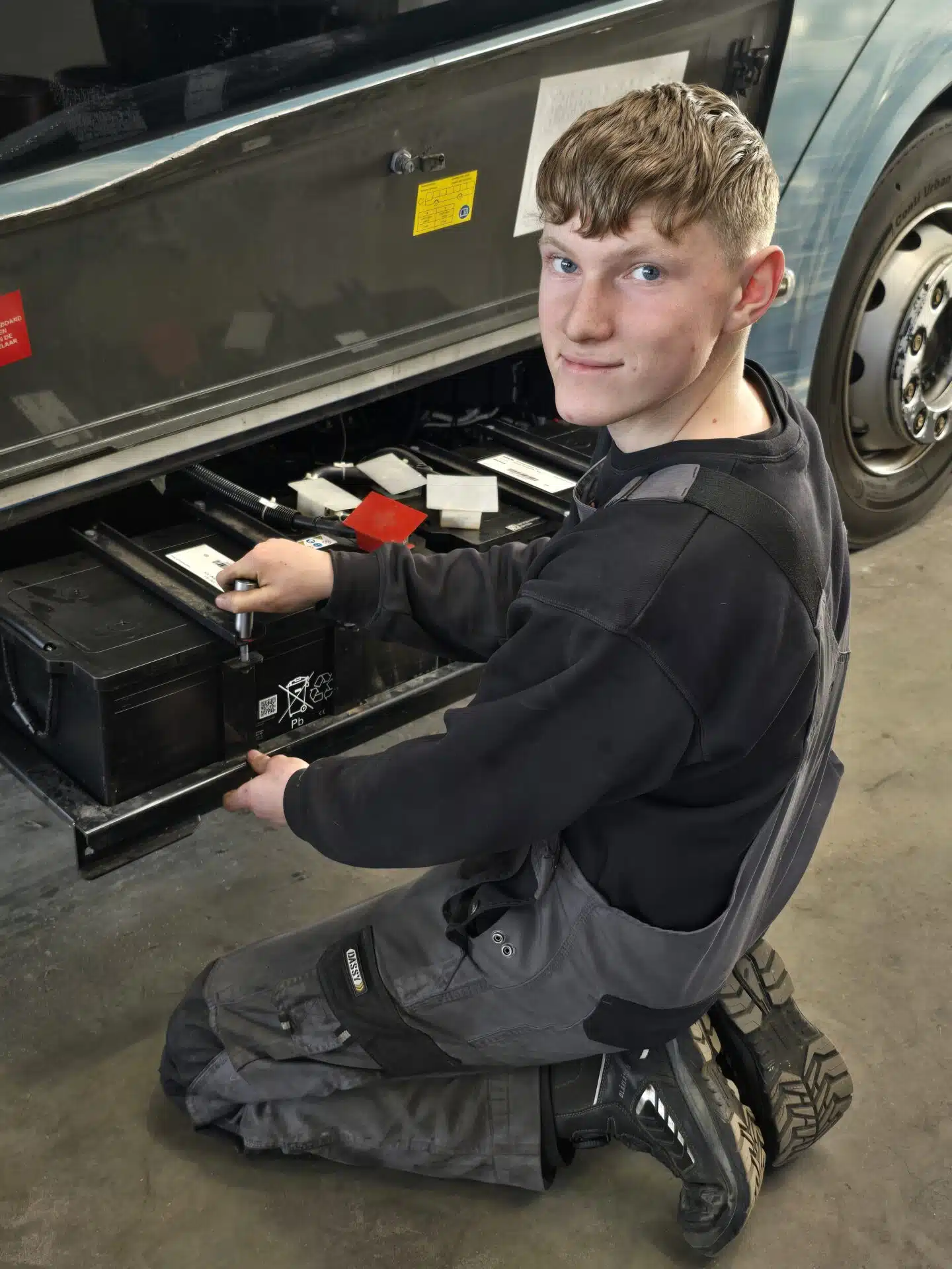 leerling-monteur bedrijfswagens-1