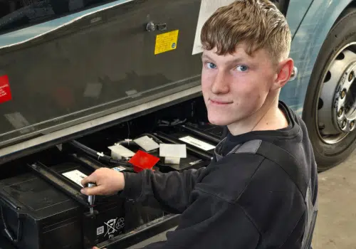 leerling-monteur-bedrijfswagens-3